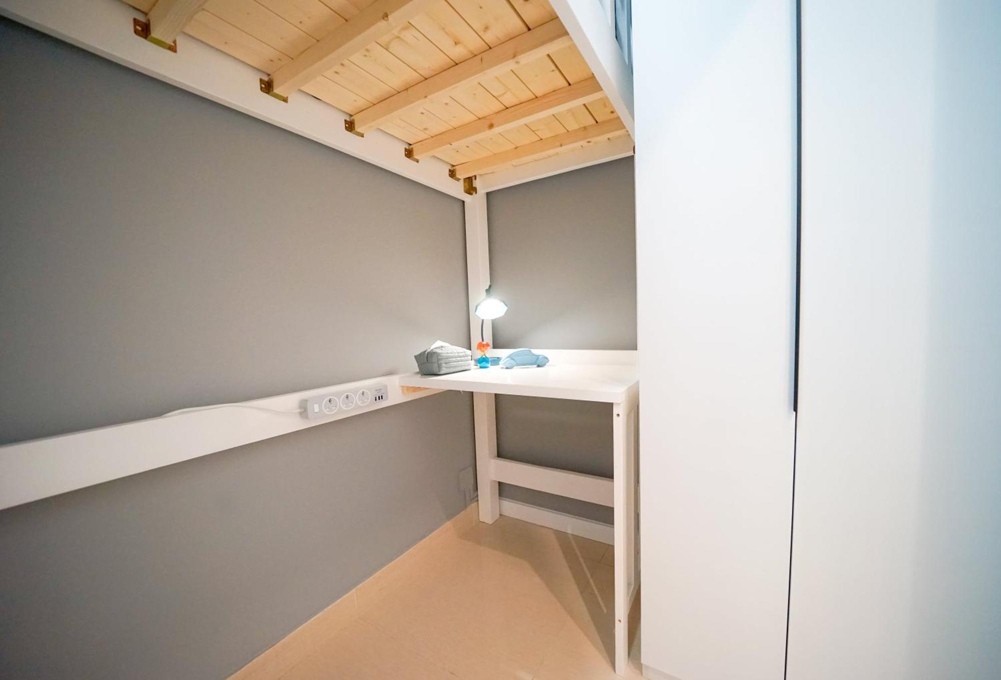 Student Accommodation - 294 Hennessy Road Хонконг Екстериор снимка
