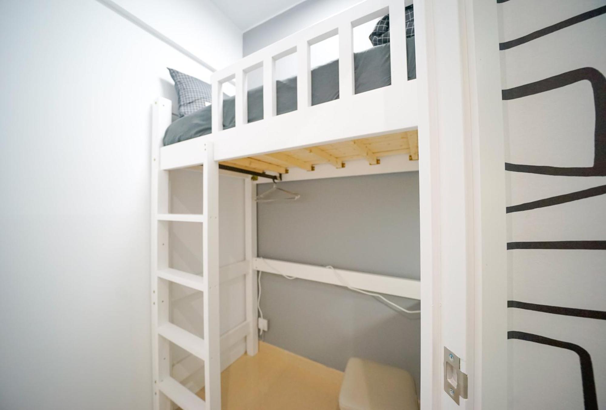 Student Accommodation - 294 Hennessy Road Хонконг Екстериор снимка