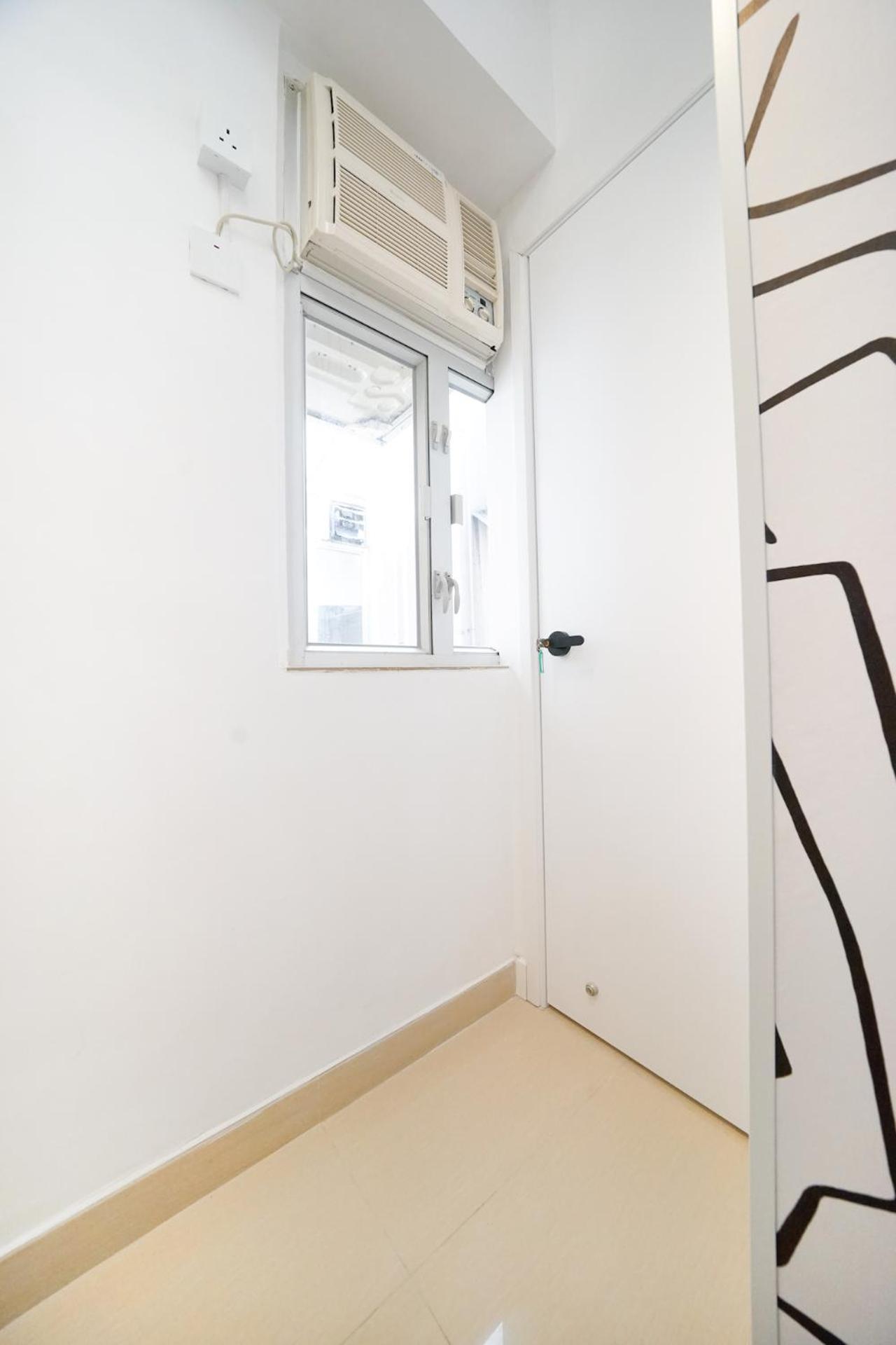 Student Accommodation - 294 Hennessy Road Хонконг Екстериор снимка